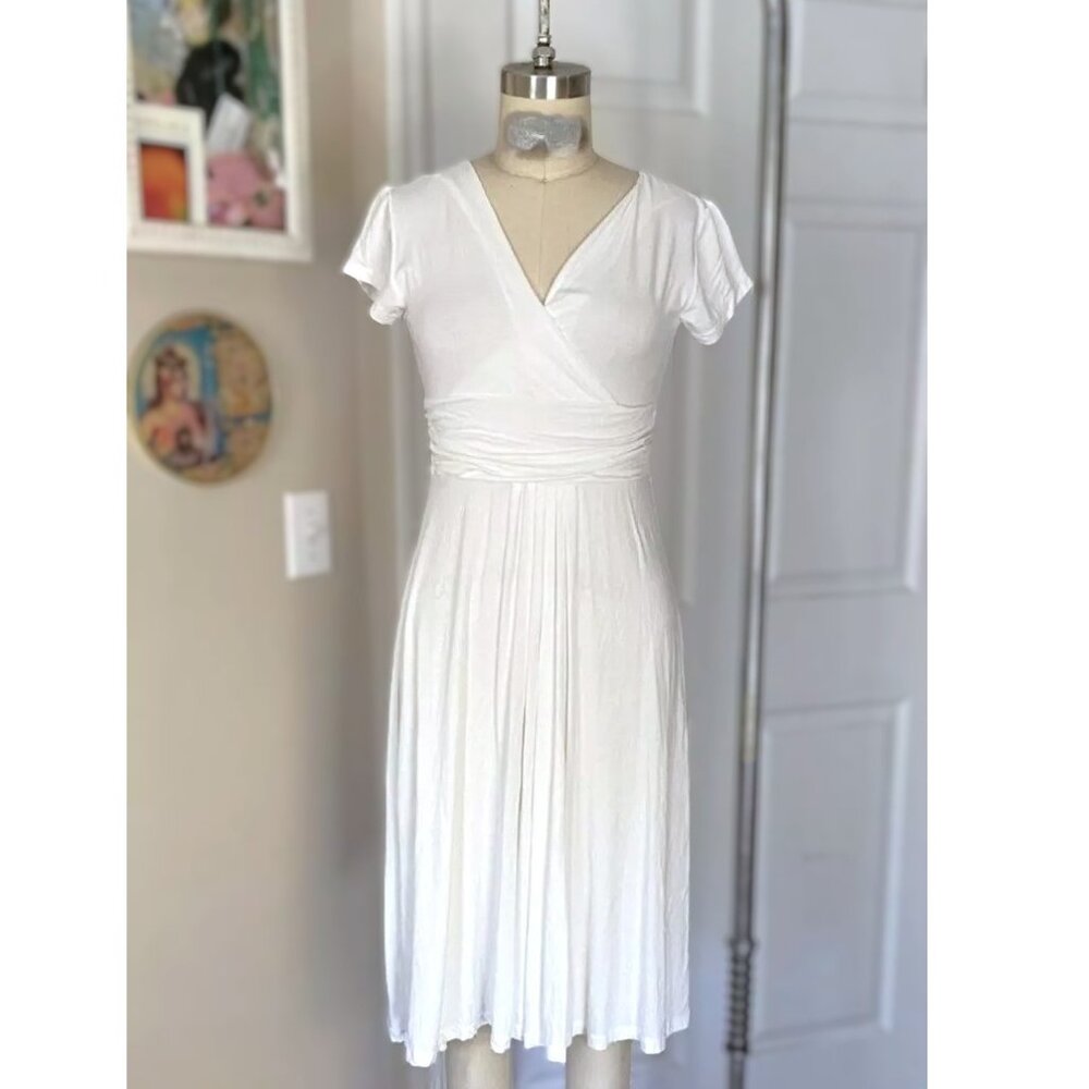 QXYD White stretch Mock Wrap V-Neck Casual Work Play Dress *SMALL* NWT